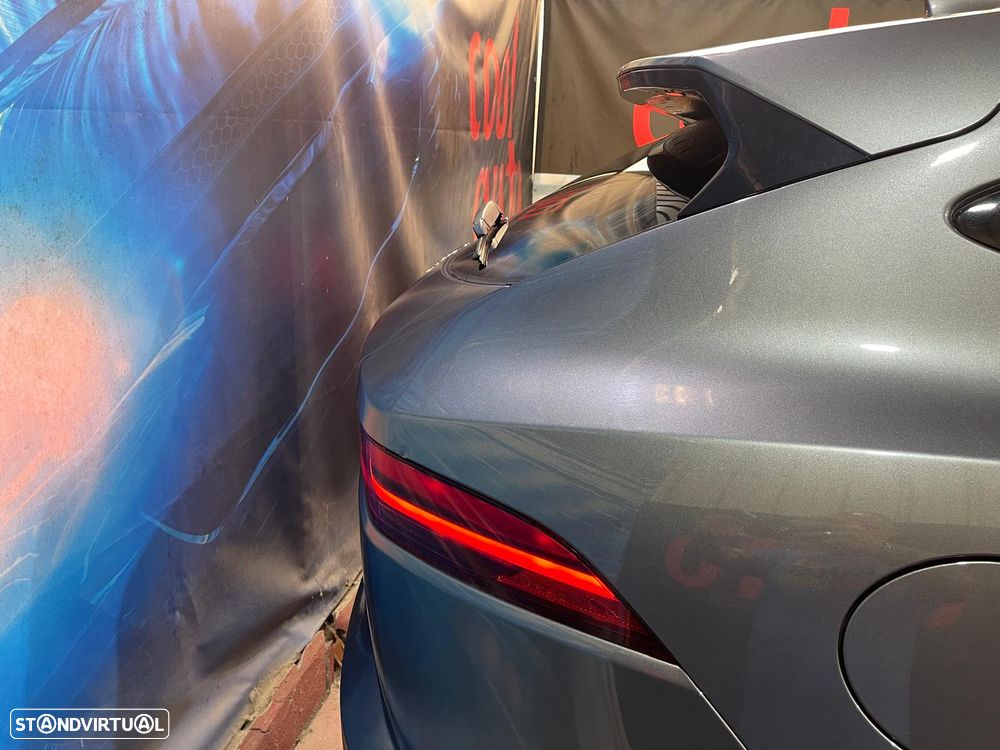 Jaguar E-Pace 2.0 i4D R-Dynamic S - 19