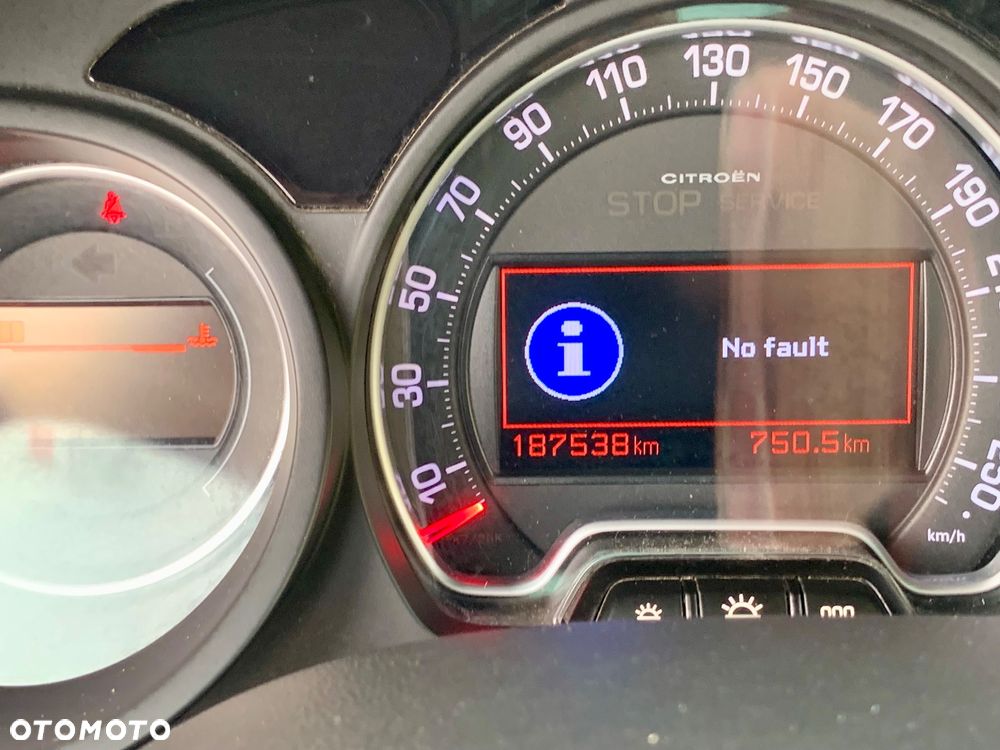 Citroën C5 2.0 16V Exclusive - 25