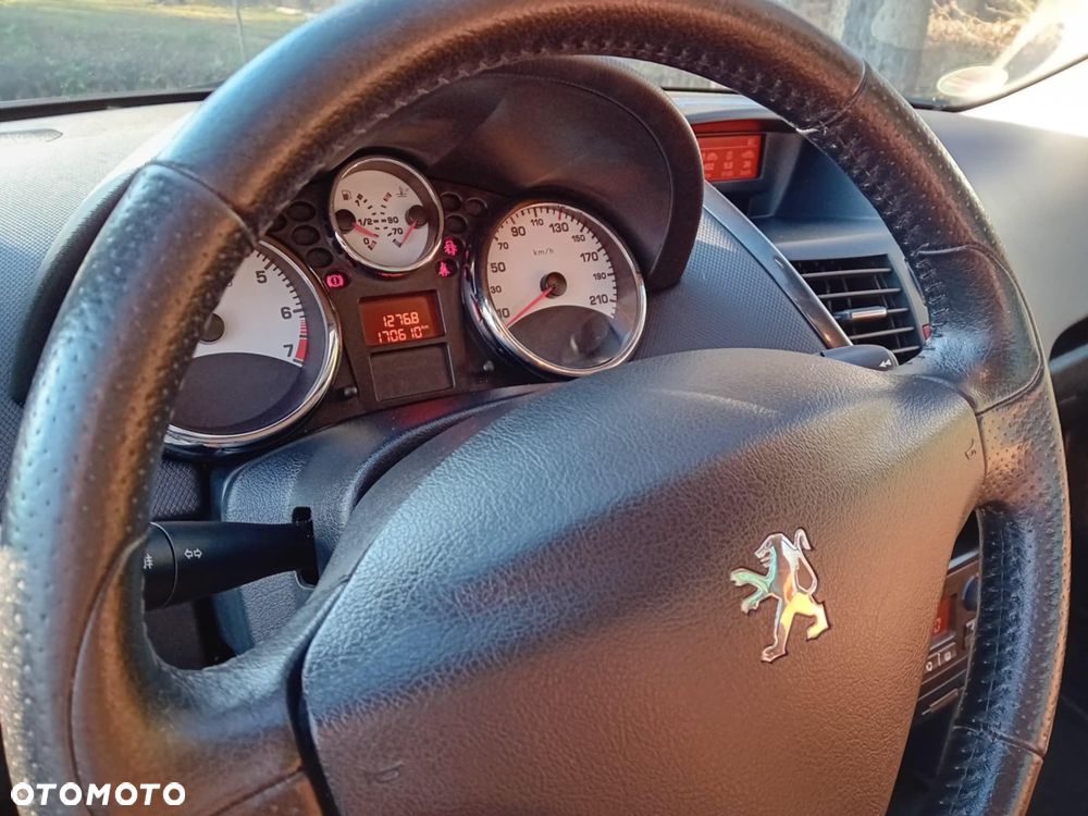 Peugeot 207 CC 155 THP Platinum - 11