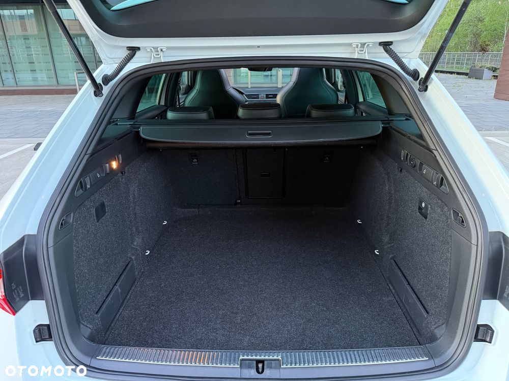 Skoda Superb 1.8 TSI Sportline DSG - 18