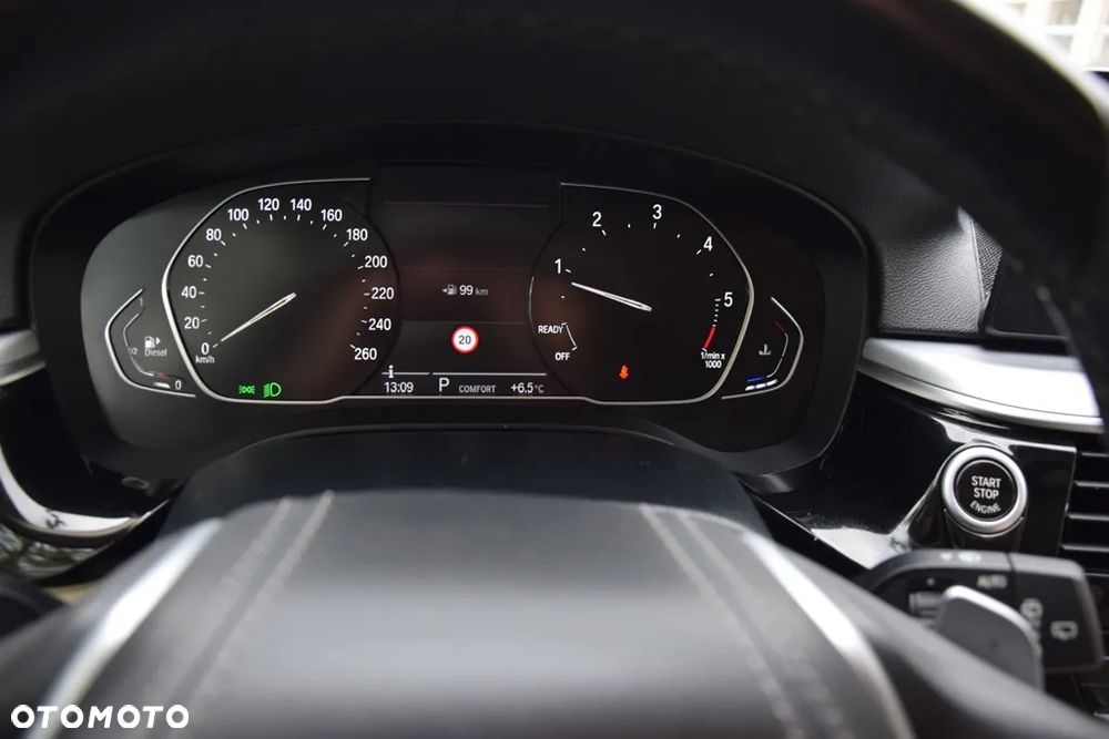 BMW Seria 5 520d M Sport sport - 16