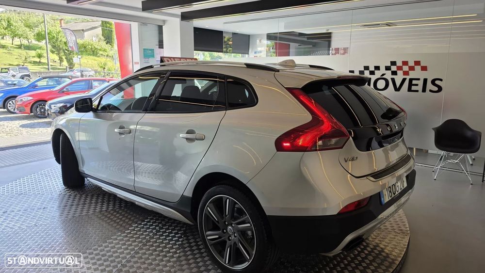 Volvo V40 Cross Country 1.6 D2 Summum - 23
