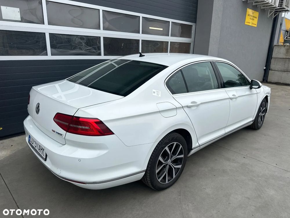 Volkswagen Passat 1.8 TSI BMT Highline - 3