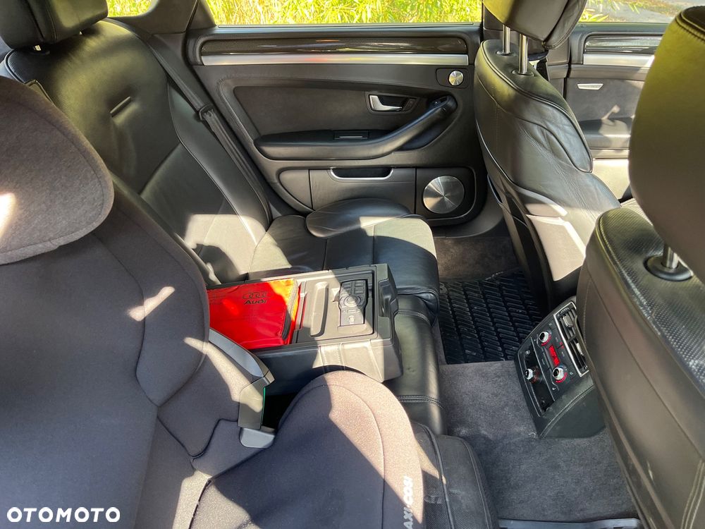 Audi A8 4.2 TDI Quattro - 9