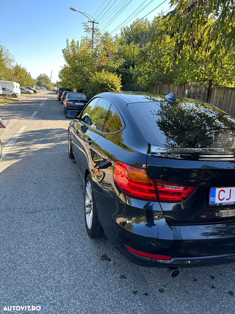 BMW Seria 3 320d xDrive Sport-Aut. Sport Line - 2