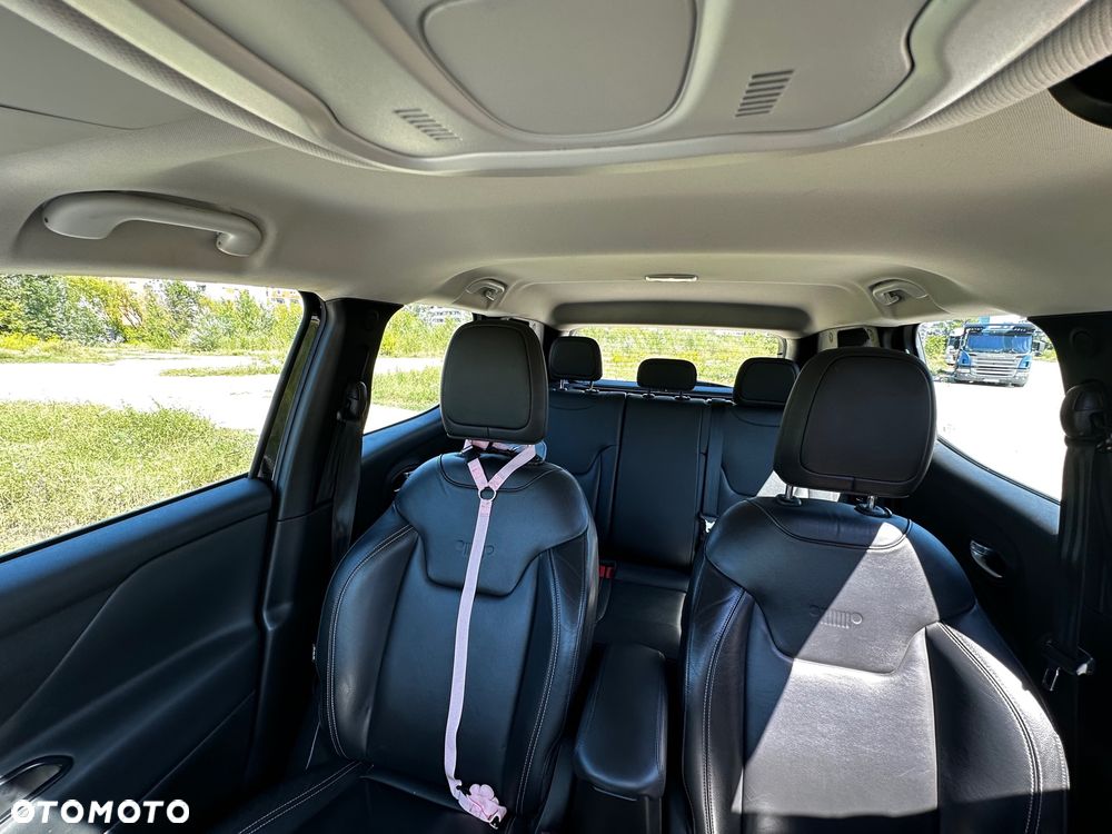 Jeep Renegade - 13