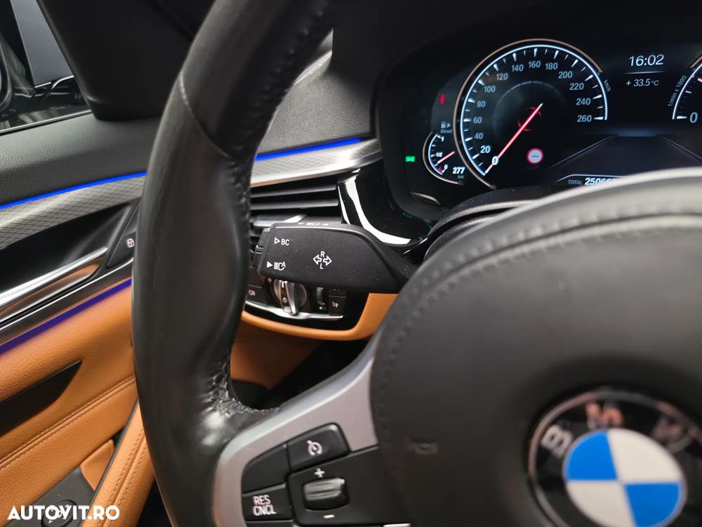 BMW Seria 5 520d Aut. M Sport Edition - 26