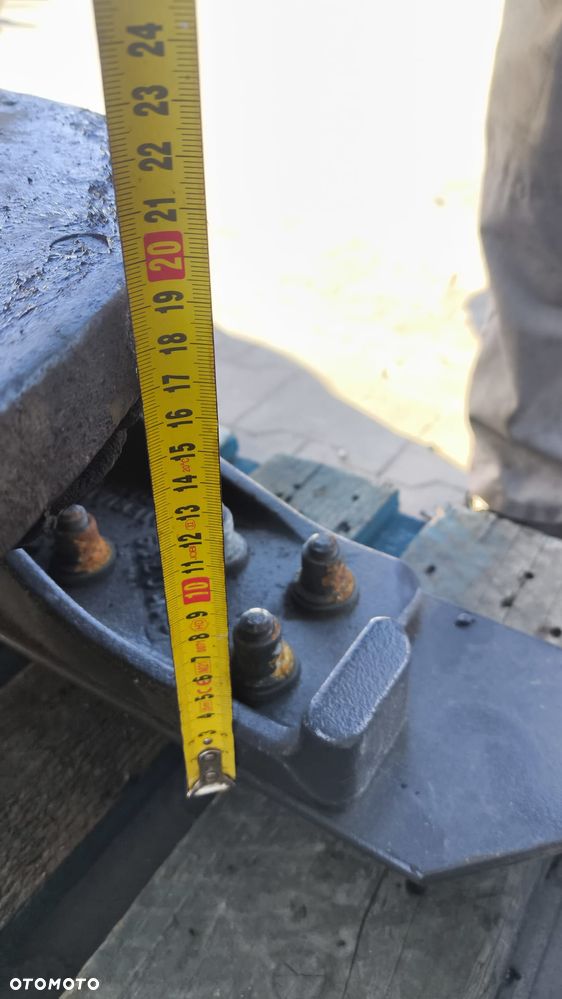 Volvo fh Siodło Jost / 200mm - 8