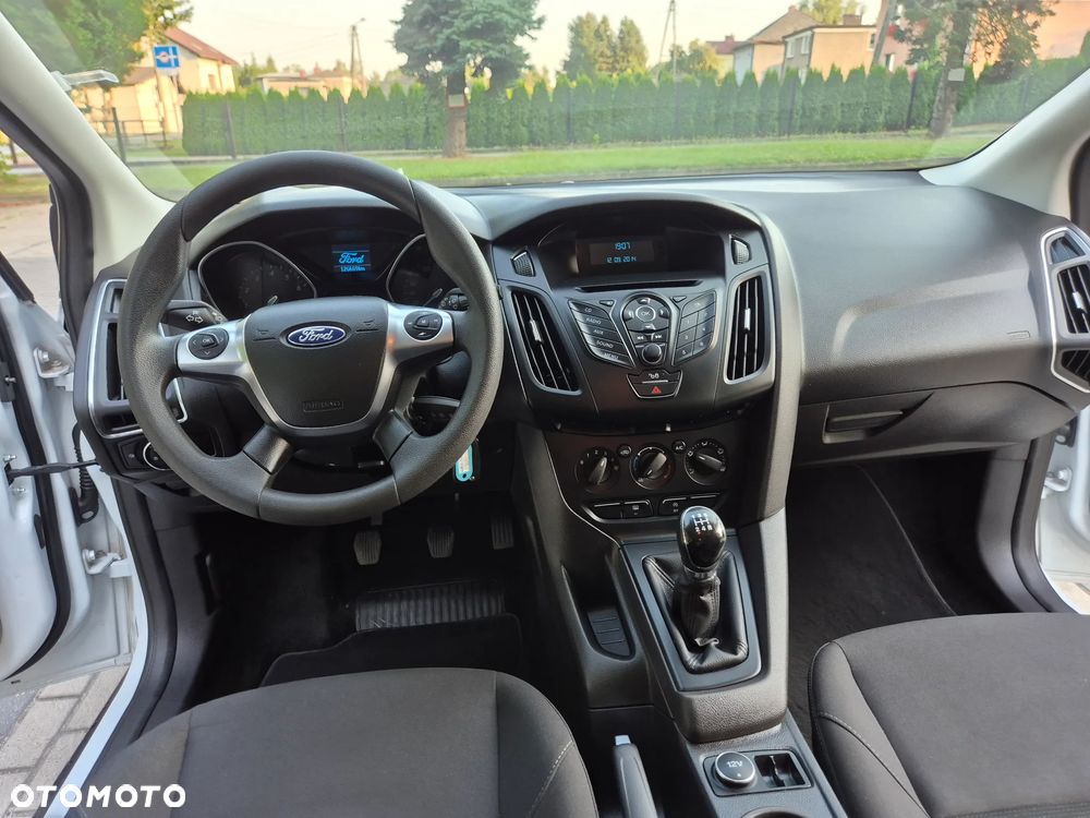 Ford Focus 1.0 EcoBoost Start-Stopp-System Ambiente - 32