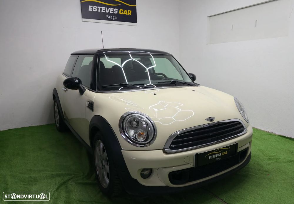 MINI 3 Portas Cooper D - 1