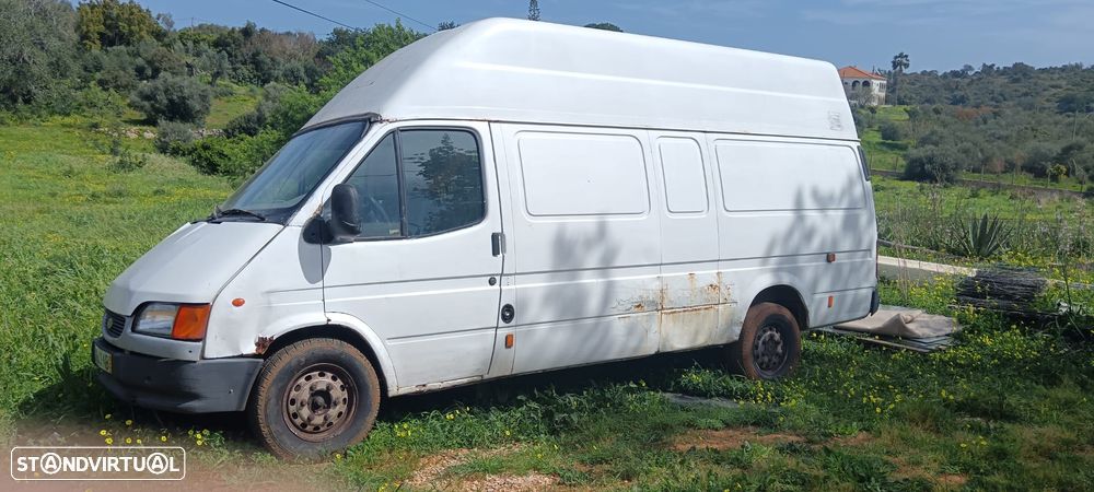 Ford Transit - 1