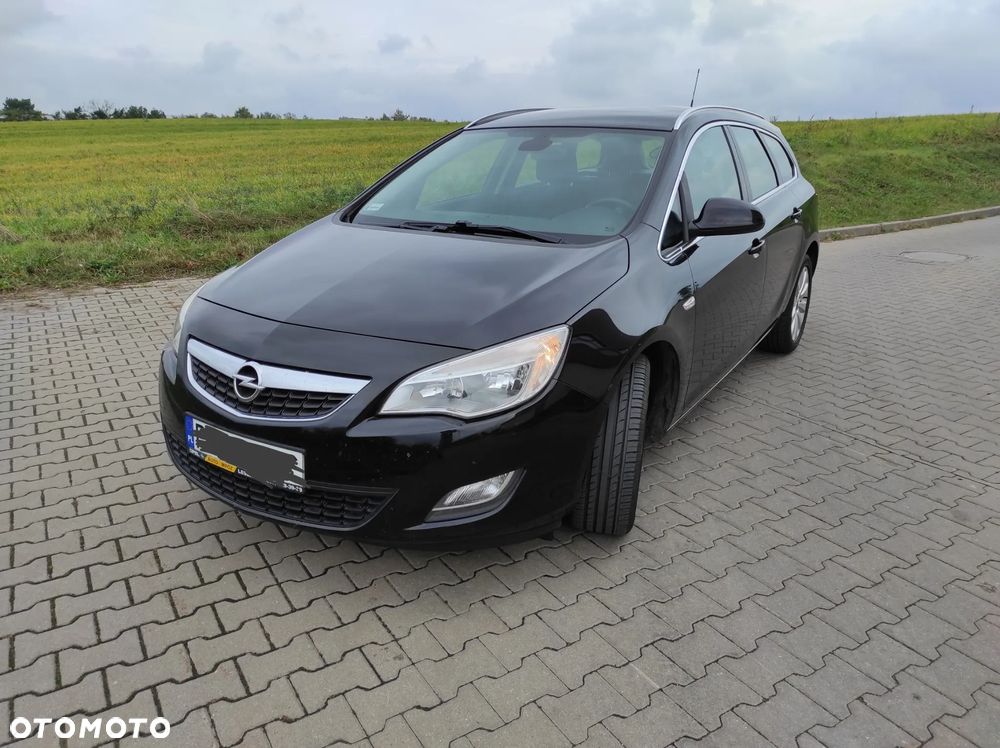 Opel Astra IV 1.6 Cosmo - 1