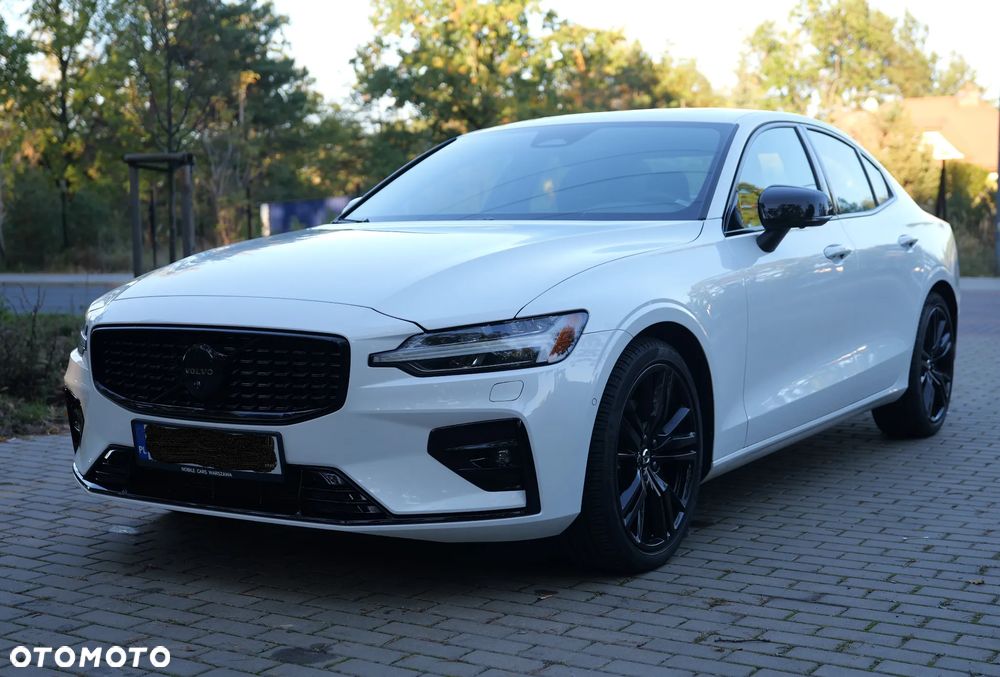 Volvo S60 B5 B AWD Plus Dark - 10