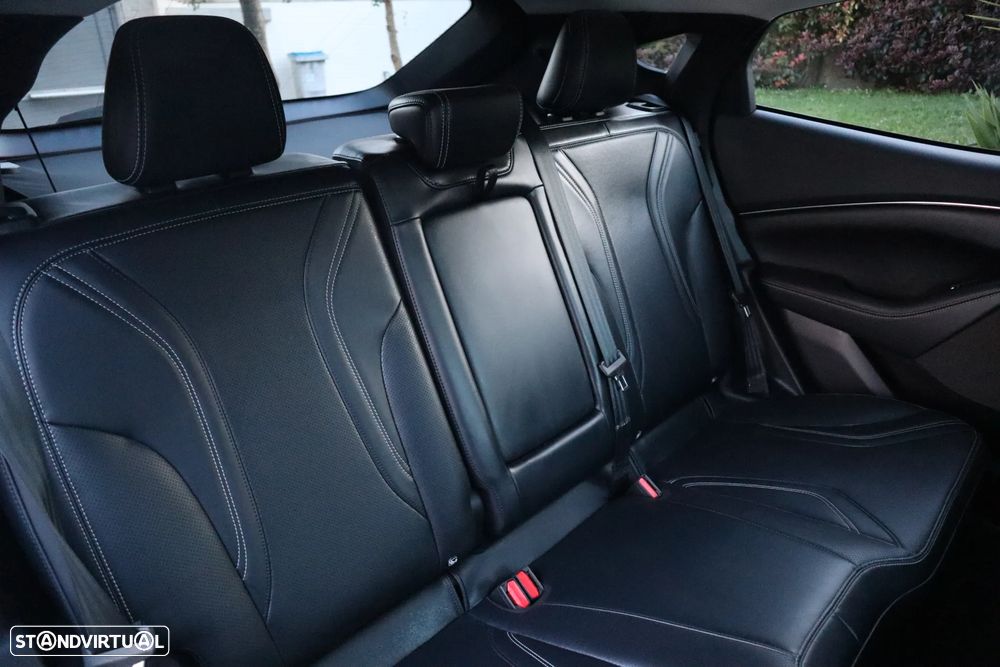 Ford Mustang Mach-E Standard - 27