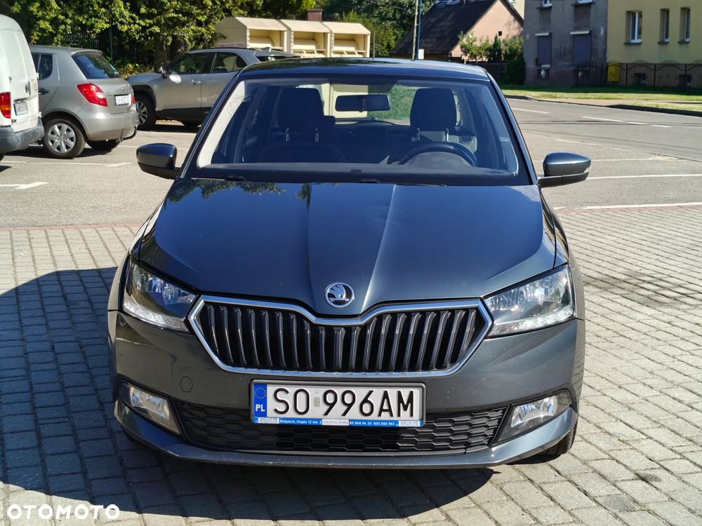 Skoda RAPID 1.2 Ambition Max - 16
