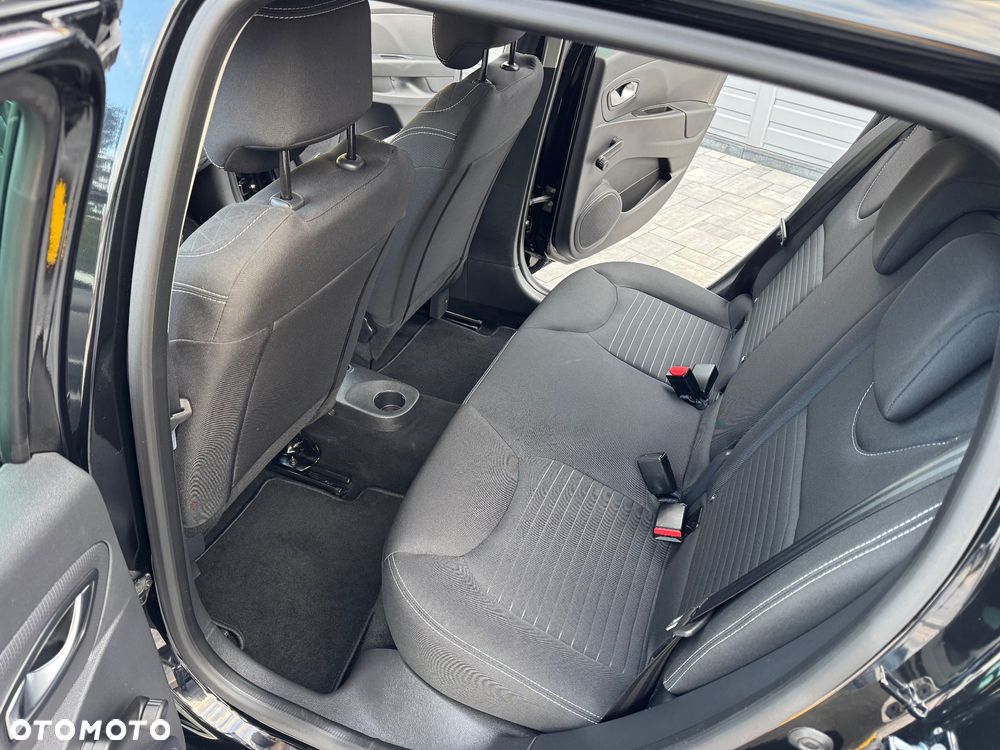 Renault Clio 1.2 16V 75 Limited - 31