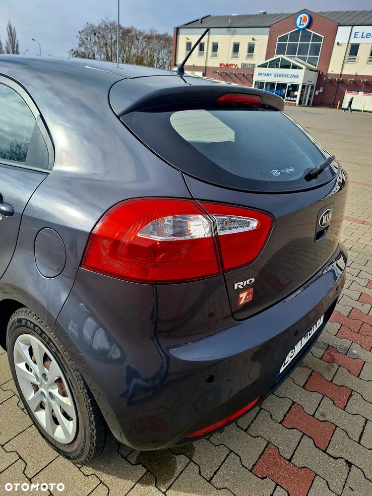 Kia Rio 1.4 M (klm) - 16