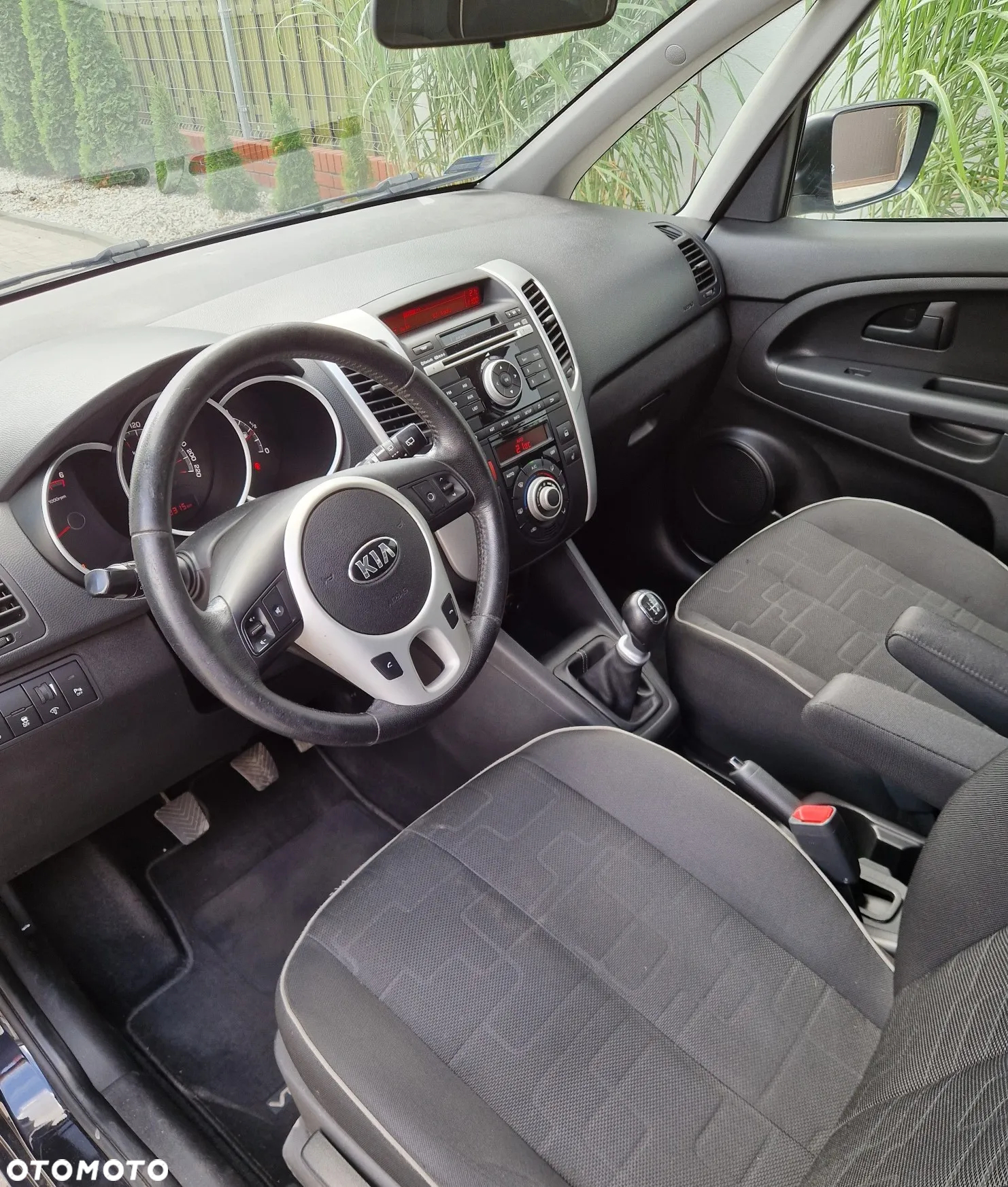 Kia Venga 1.6 CRDi 128 Business Line - 17