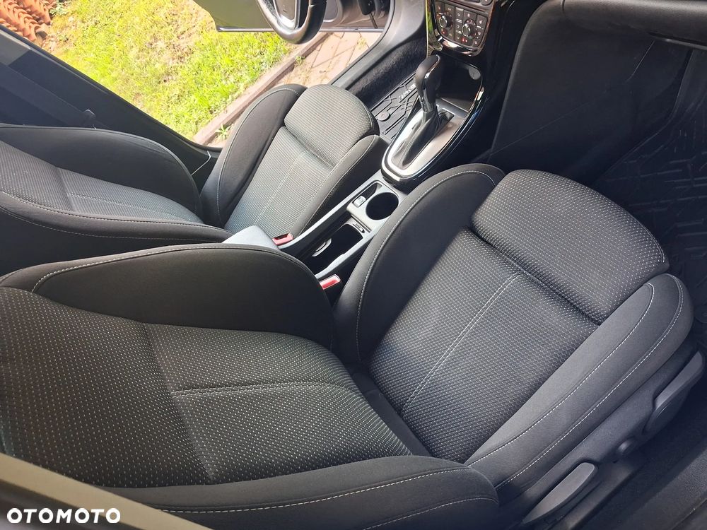 Opel Astra 1.4 Turbo Automatik Exklusiv - 13