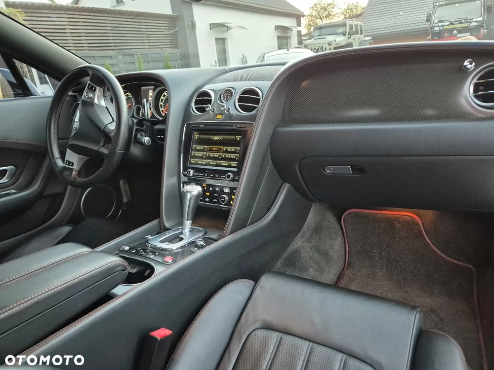 Bentley Continental GT V8 S - 7