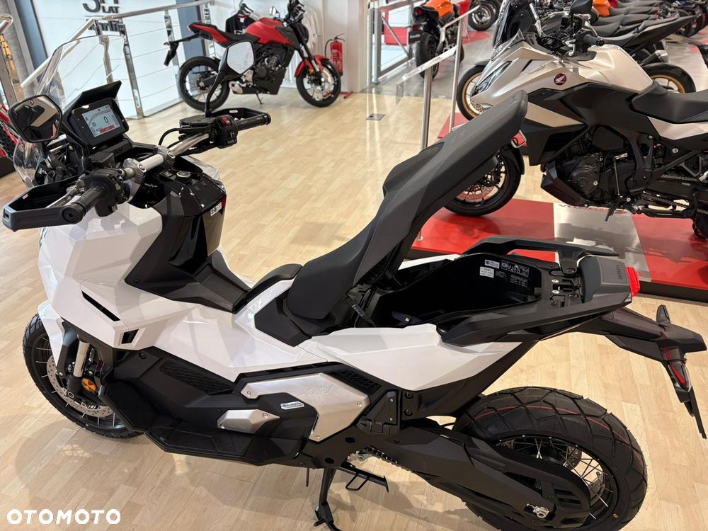 Honda X-ADV - 9