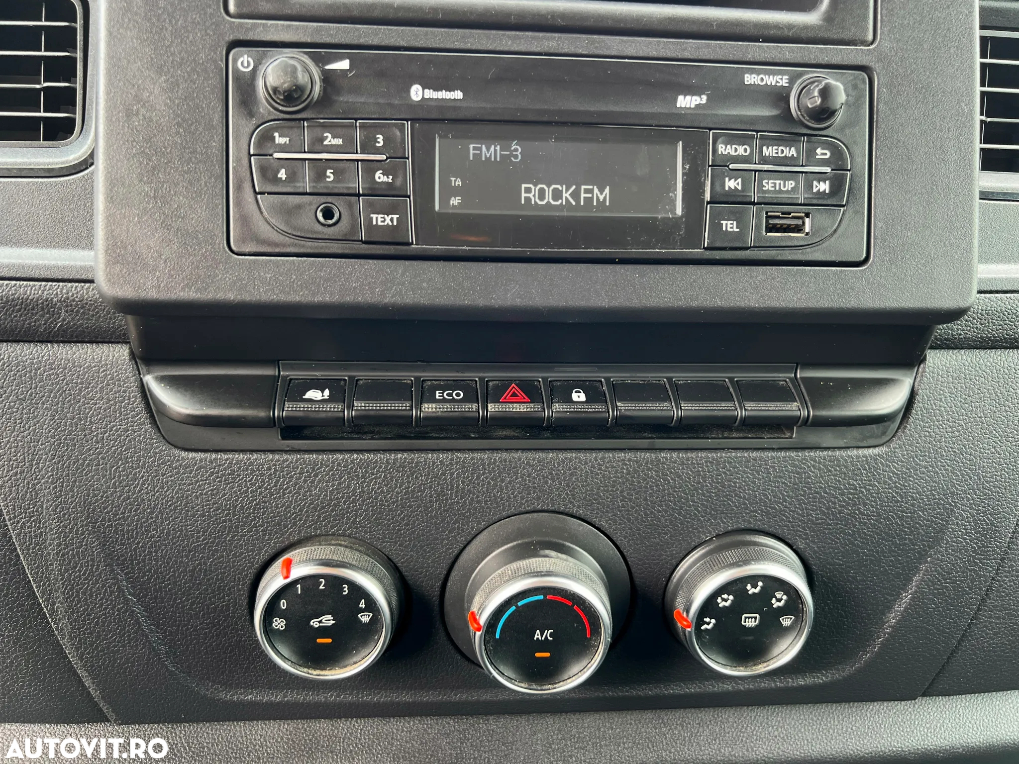 Renault Master 2.3 Blue dCi 135 TT Sasiu CD 3,5t L3 - 20
