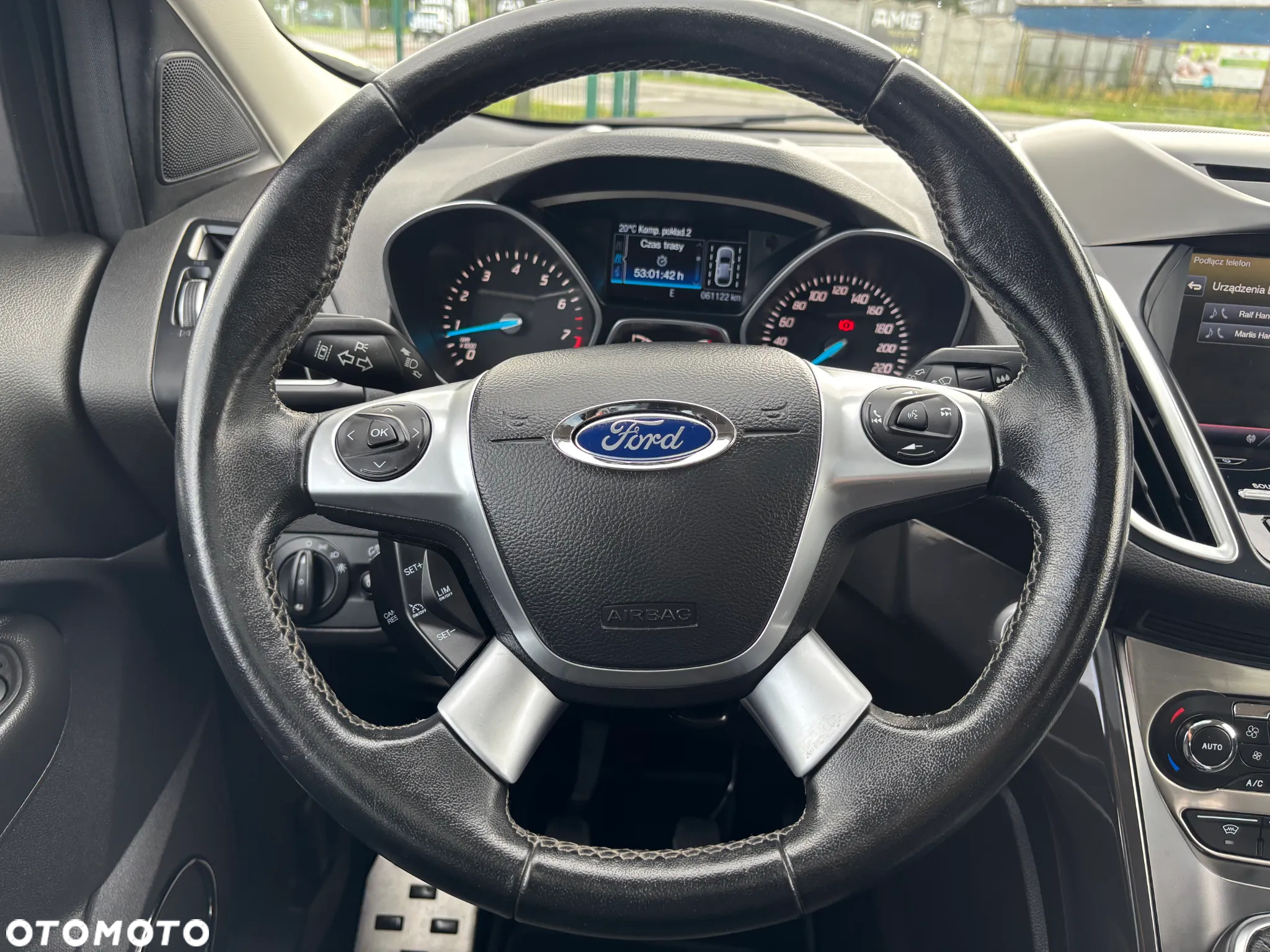 Ford Kuga 1.5 EcoBoost 2x4 Titanium - 20