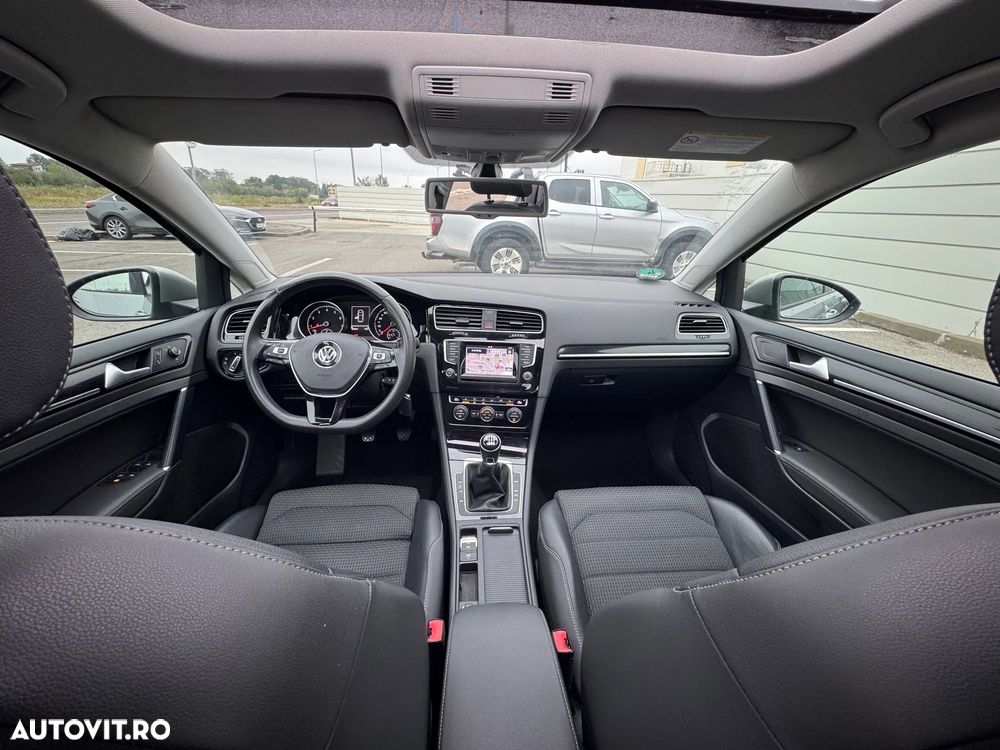 Volkswagen Golf 1.4 TSI Highline - 12