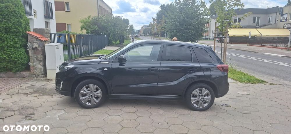 Suzuki Vitara 1.5 Strong Hybrid Elegance Sun 4WD AGS - 12