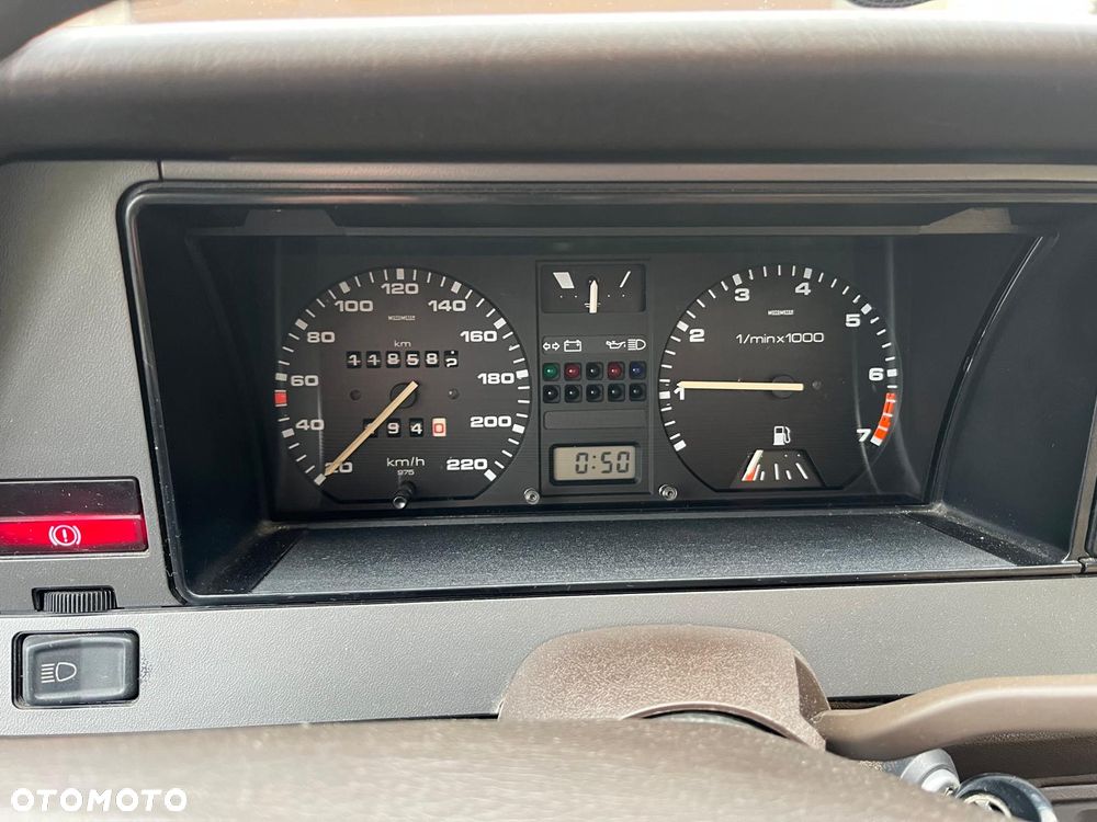 Volkswagen Passat - 10