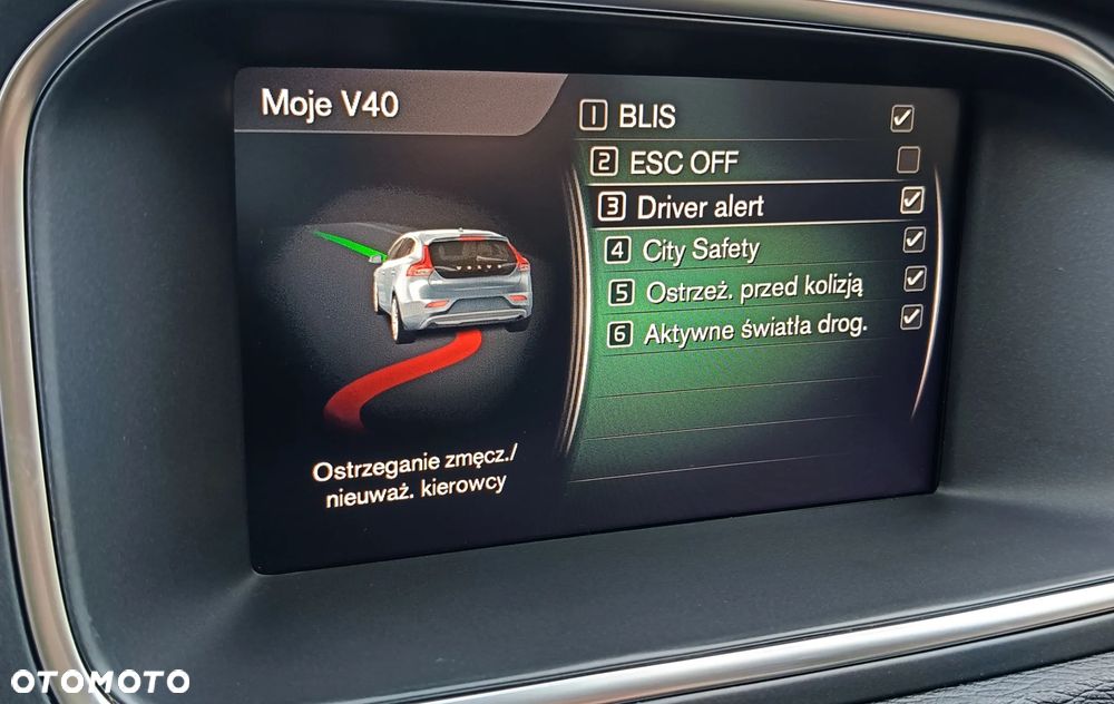 Volvo V40 D2 Geartronic RDesign - 29