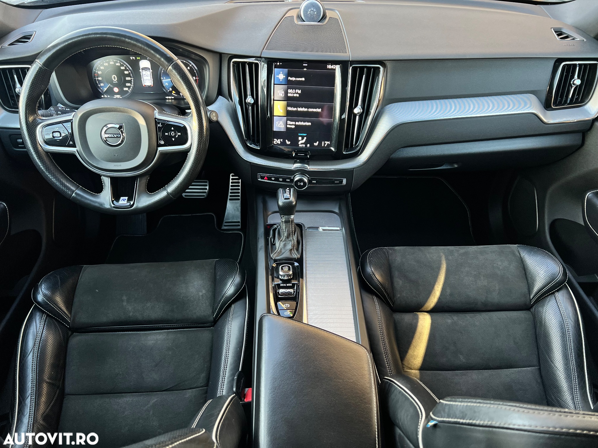 Volvo XC 60 D4 AWD Geartronic RDesign - 8