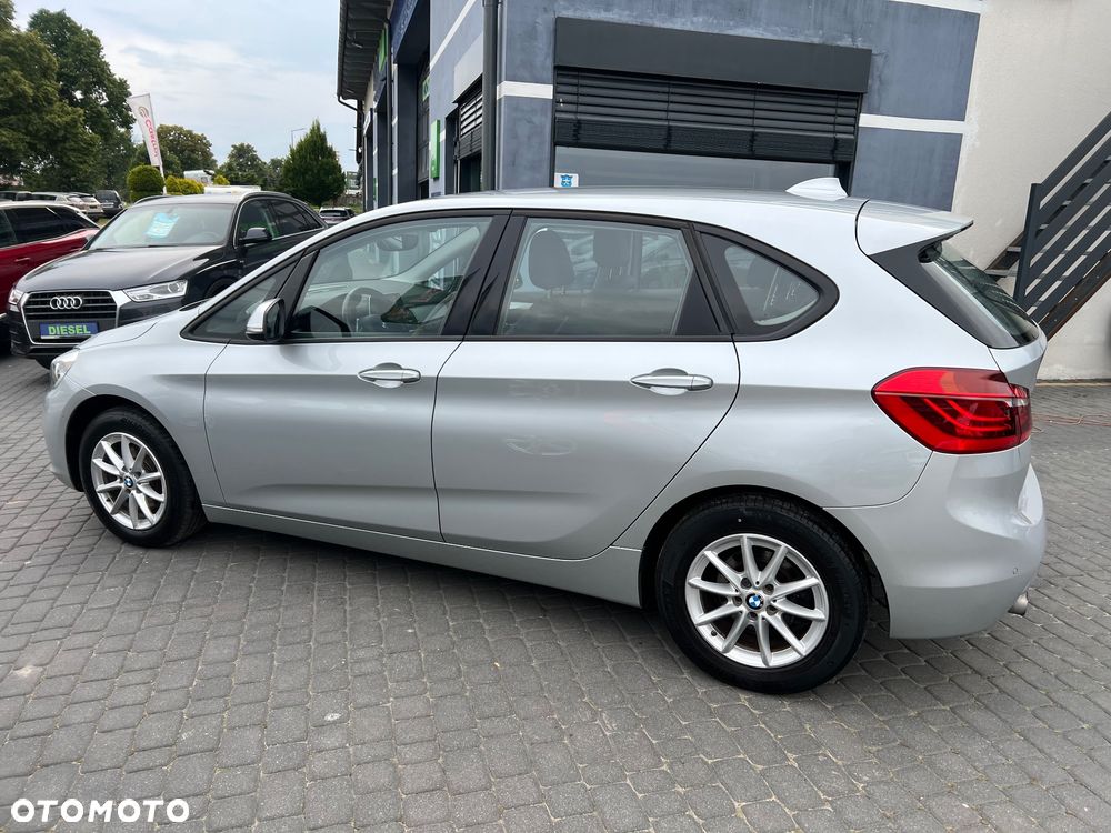 BMW Seria 2 218d Advantage sport - 11