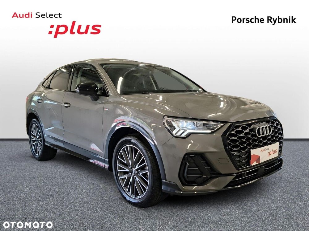 Audi Q3 Sportback - 8