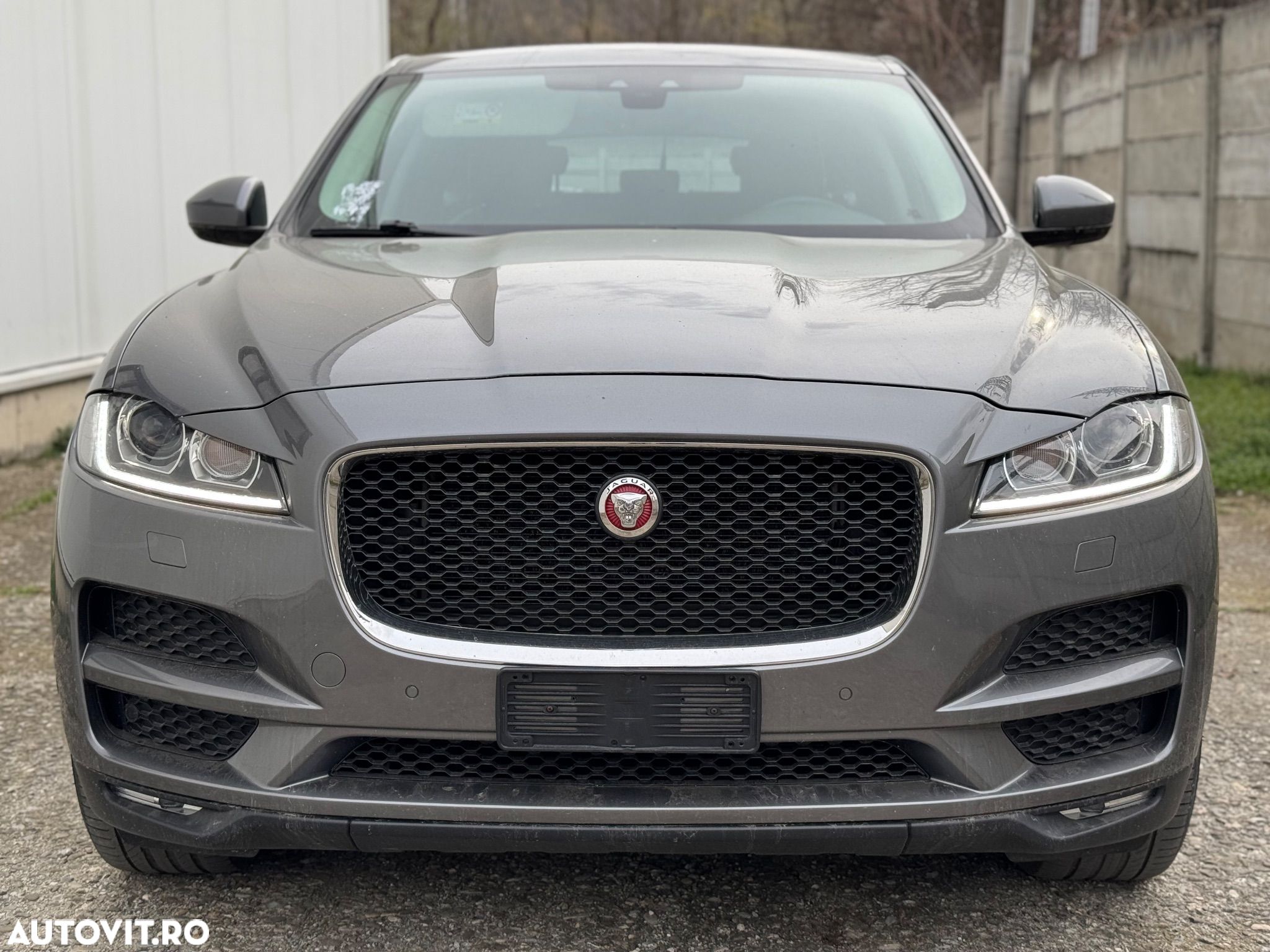 Jaguar F-Pace 20d AWD Aut. Prestige - 1