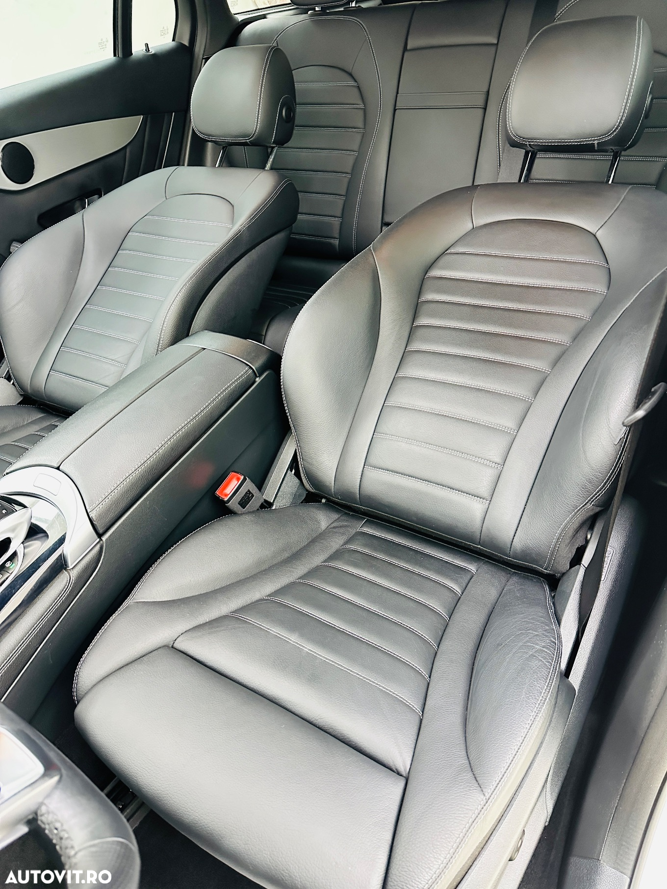 Mercedes-Benz GLC - 21