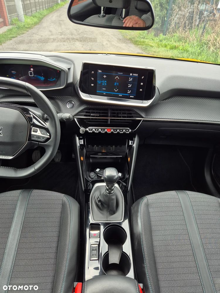 Peugeot 208 1.2 PureTech Allure S&S - 25