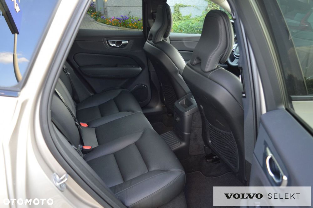 Volvo XC 60 - 19