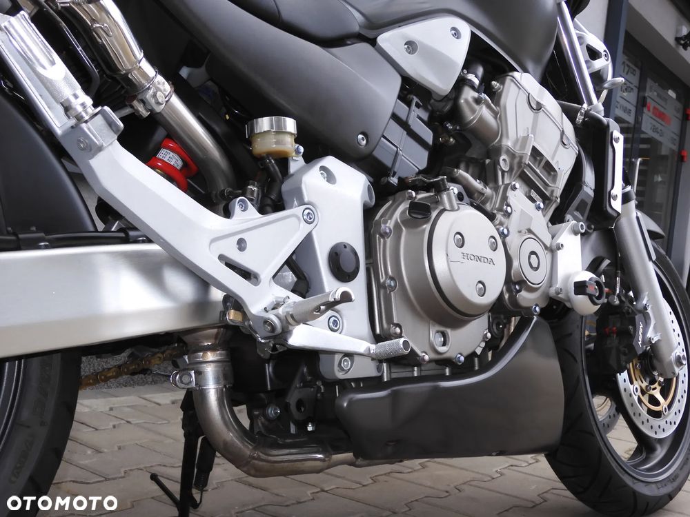 Honda Hornet - 10