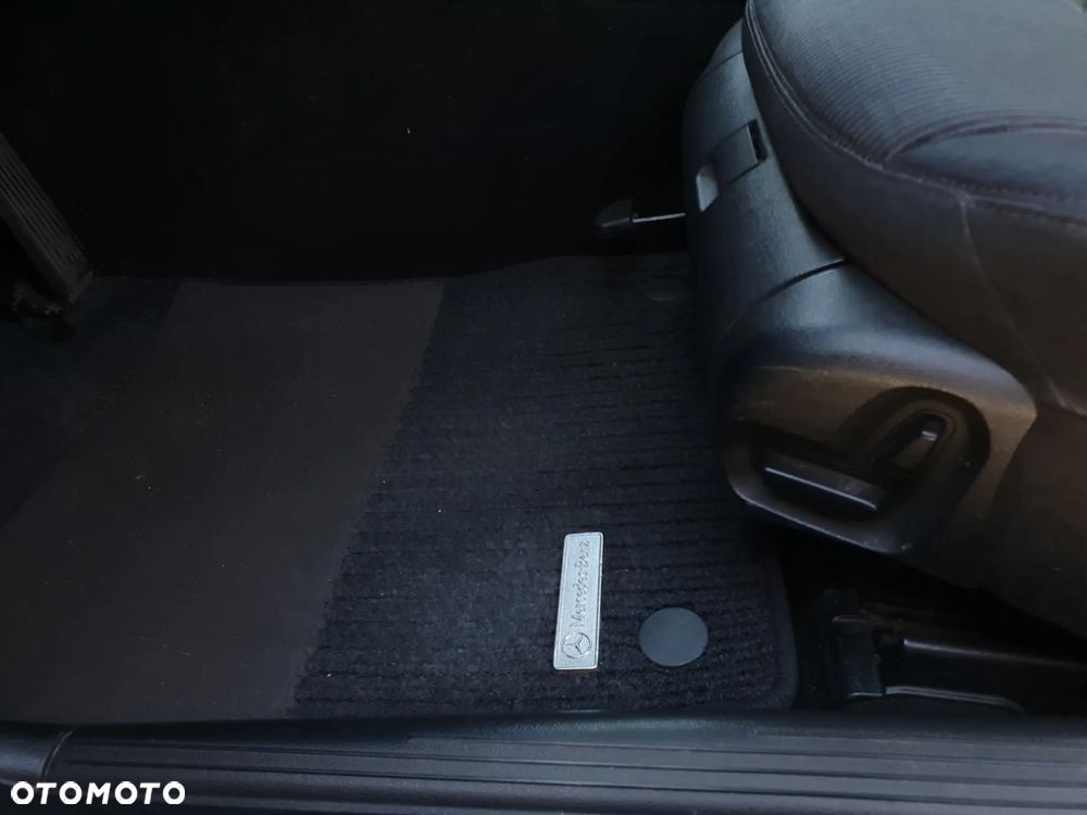 Mercedes-Benz Klasa E 200 Kompressor Automatik Elegance - 27