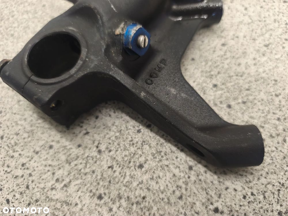 Laga lewa, zawieszenie przód, amortyzator, kopyto Suzuki GSXR 750 GSXR750 GSX-R 750 - 5