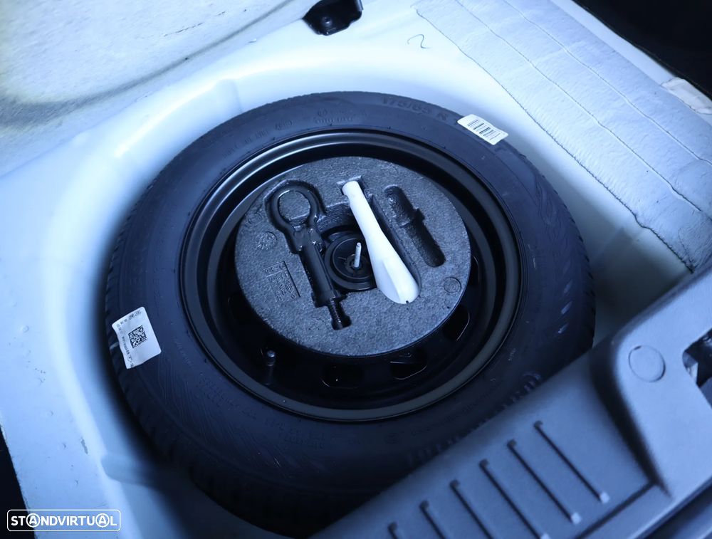 Ford Fiesta 1.0 Ti-VCT Trend - 43