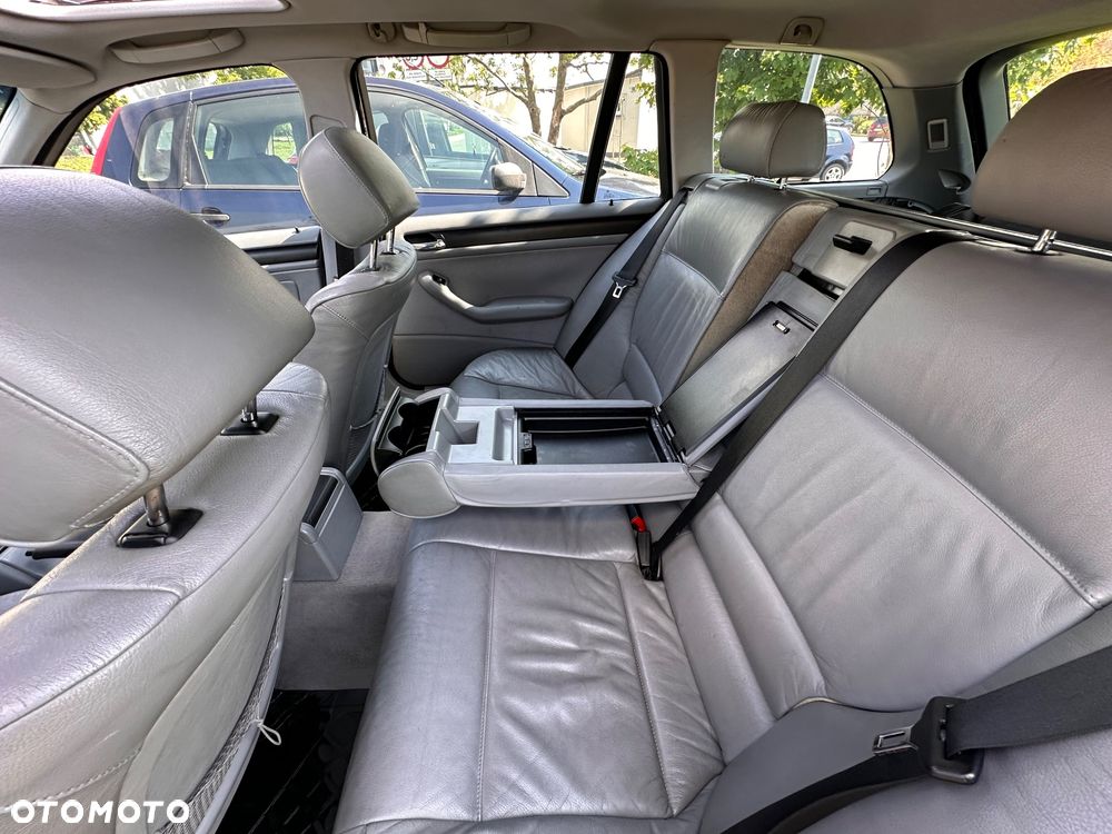 BMW Seria 3 - 10