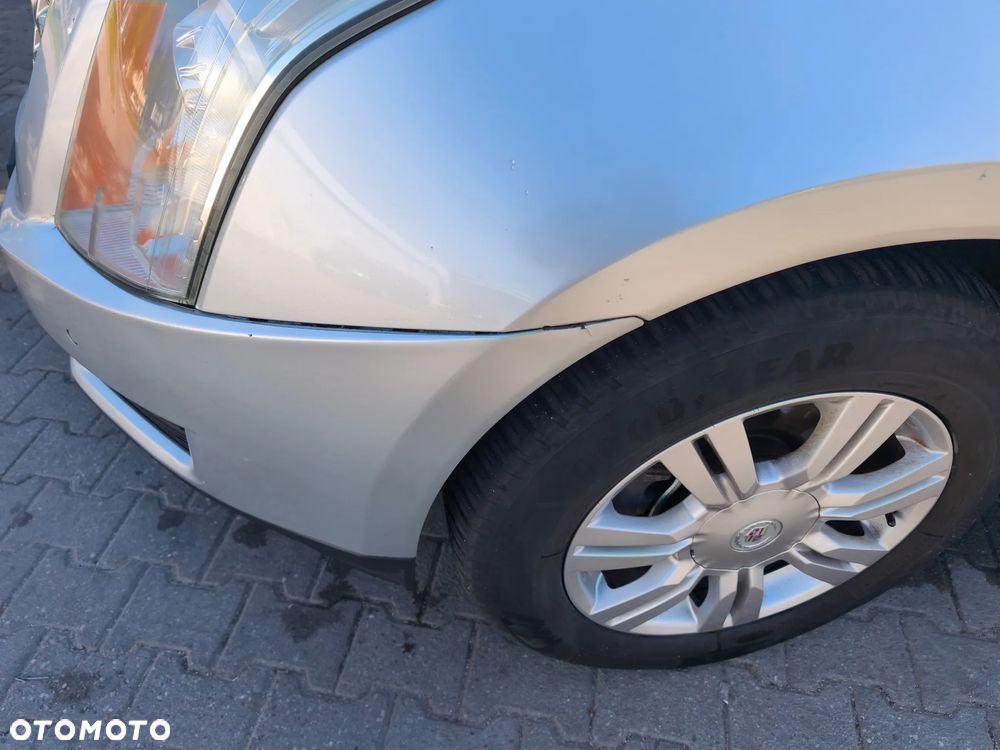 Cadillac SRX - 10