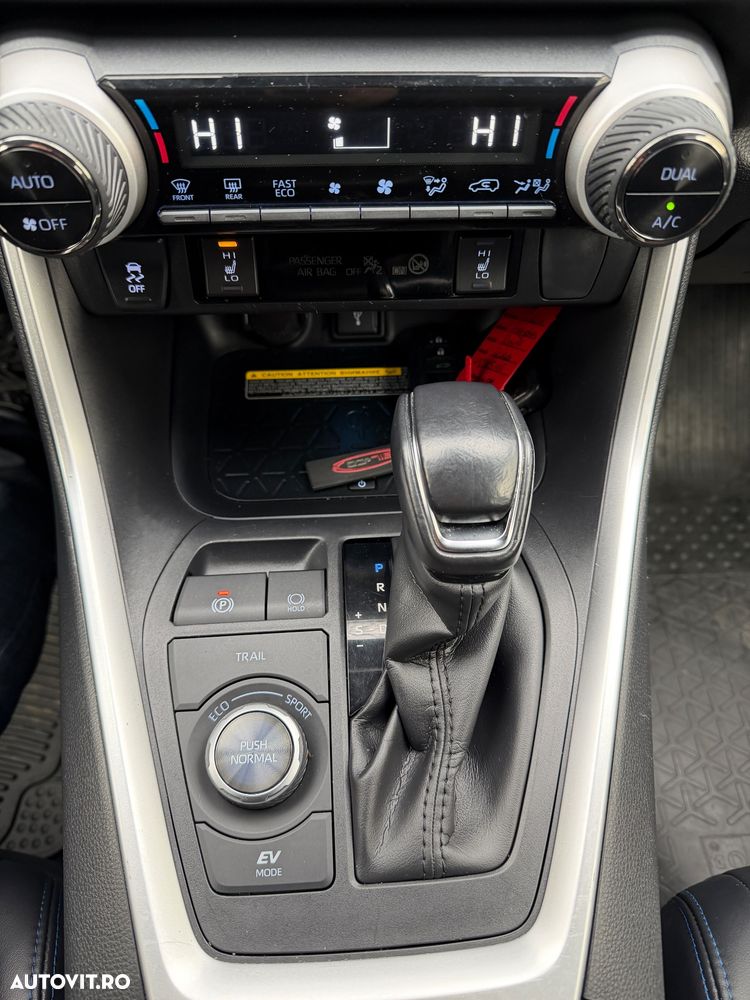 Toyota RAV4 2.5 4x4 Style Selection - 10