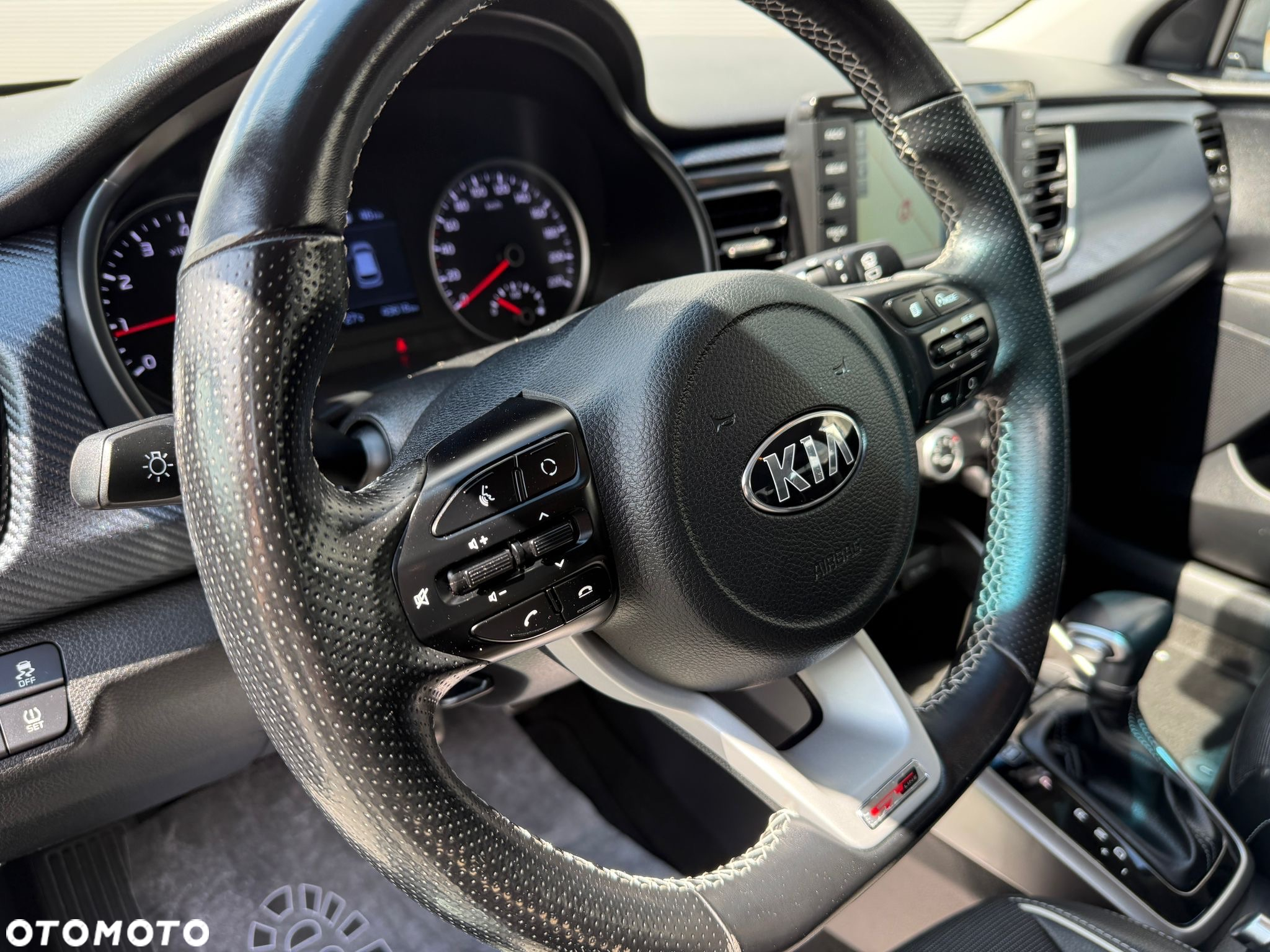 Kia Rio 1.0 T-GDI 120 DCT7 GT Line - 28
