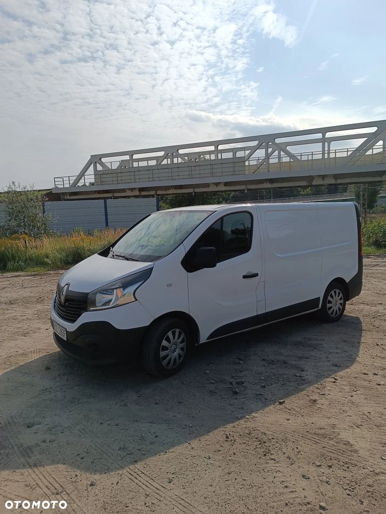 Renault Trafic 1.6 dCi - 11