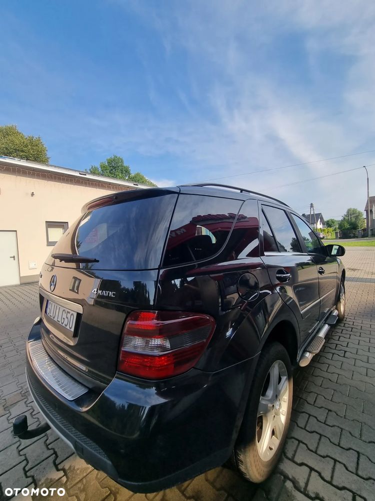 Mercedes-Benz ML - 10