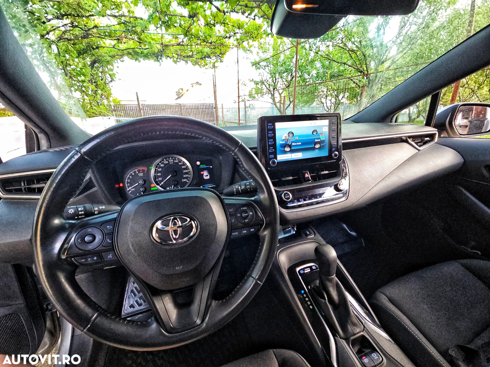 Toyota Corolla 1.8 HSD Eco - 10
