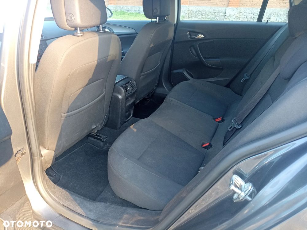 Opel Insignia - 7